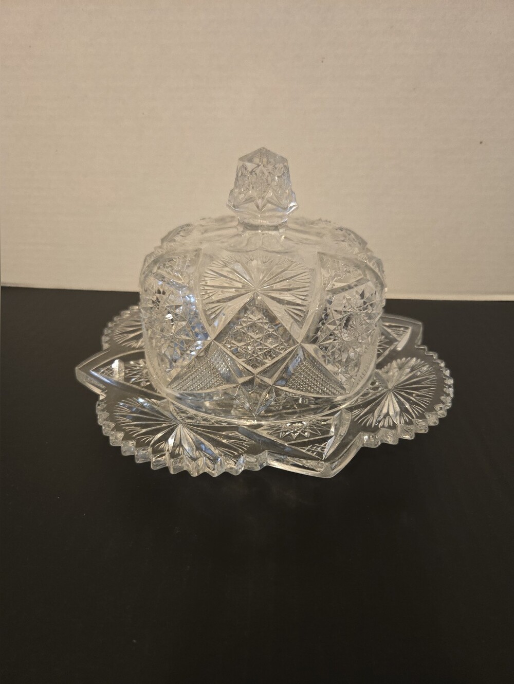 Clear Glass Round Coveted Butter, Cheese,Candy Dish Dome Lid Saw Tooth Starburst